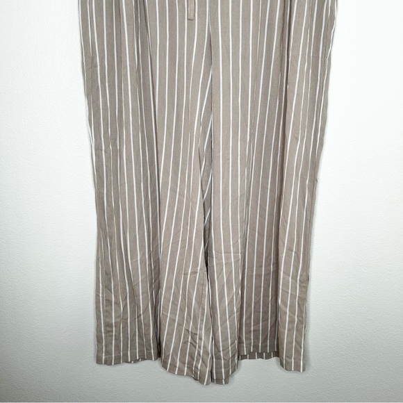 Torrid Womens Beige Striped Wide Leg Pull-On Pants Elastic Waist Pockets 2/ 2X - Picture 4 of 9